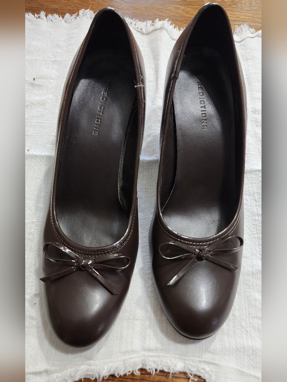 Predictions Dark Brown Bow-Trim Women's Heels